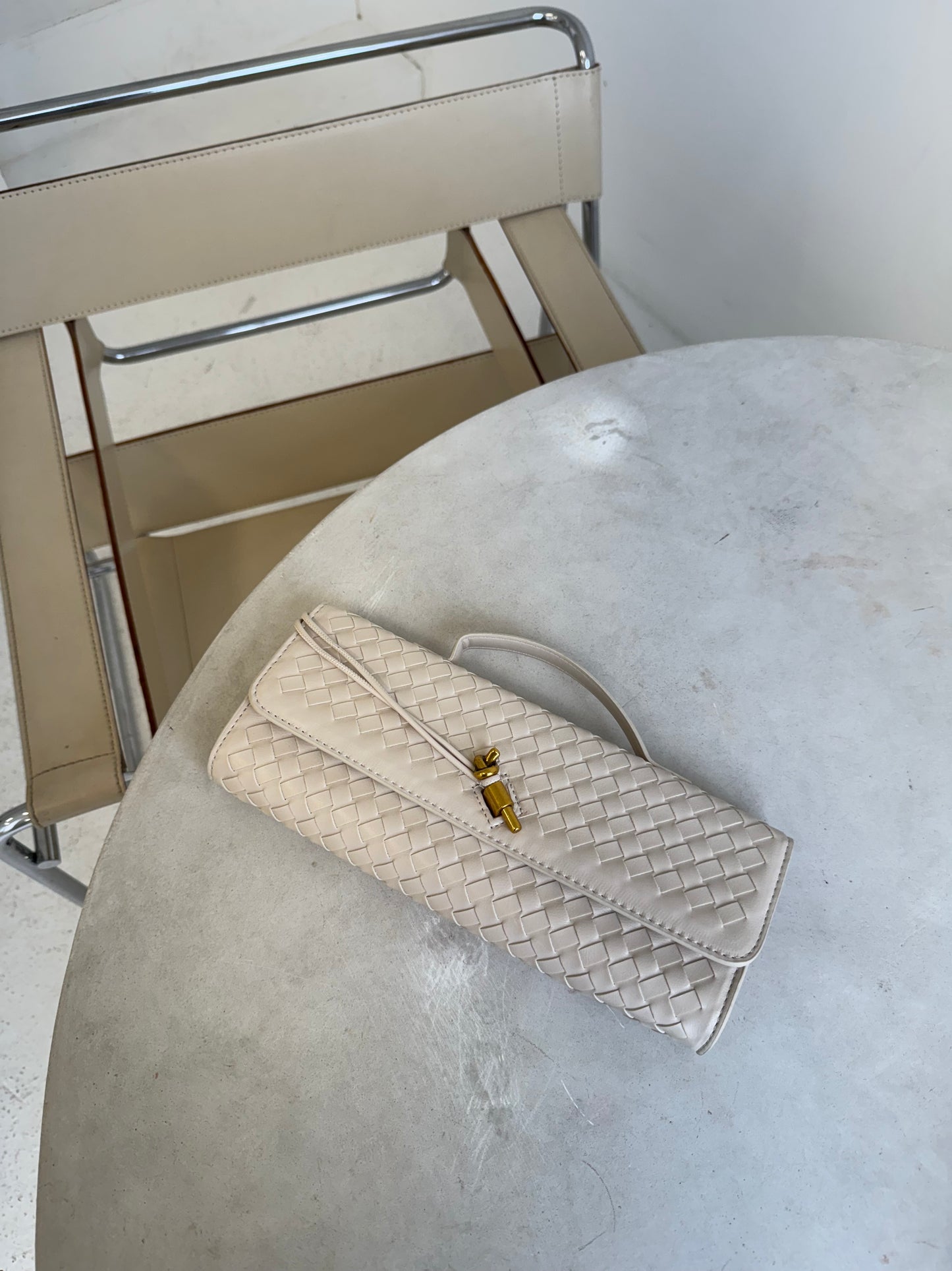 Cali Clutch - Buttercream